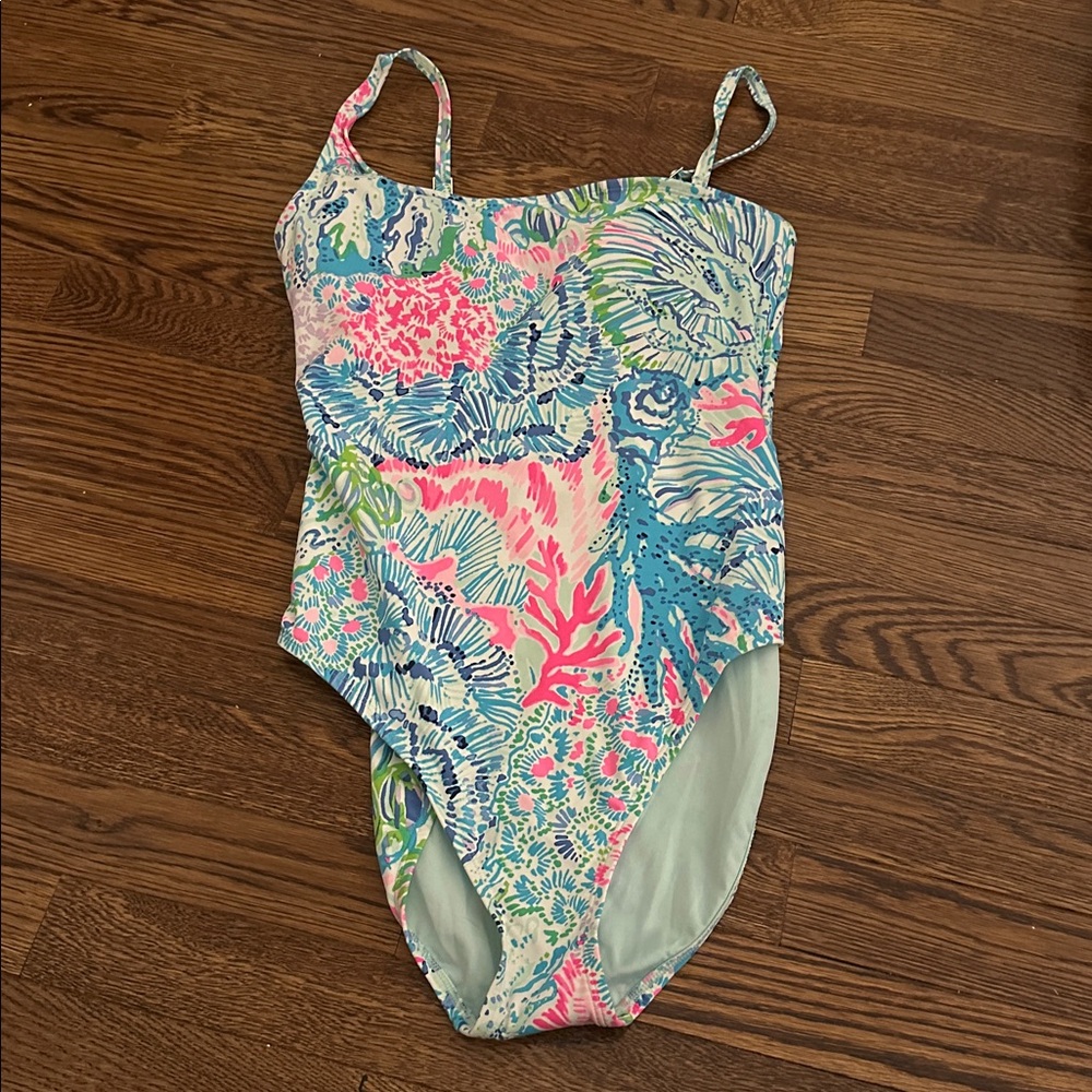 Lilly Pulitzer larue one piece sink or swim print size 8